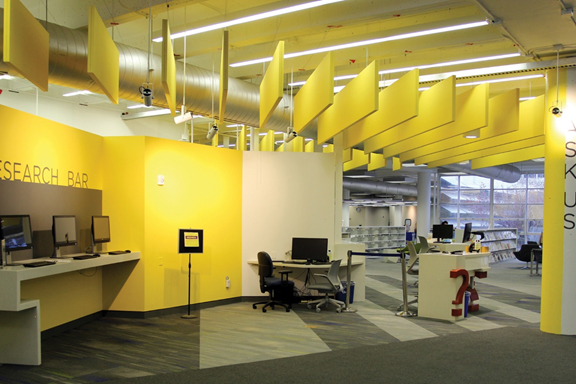 Auraria Library: What the Circulation desk looks like now