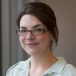 photo portrait of Leah Hetzell
